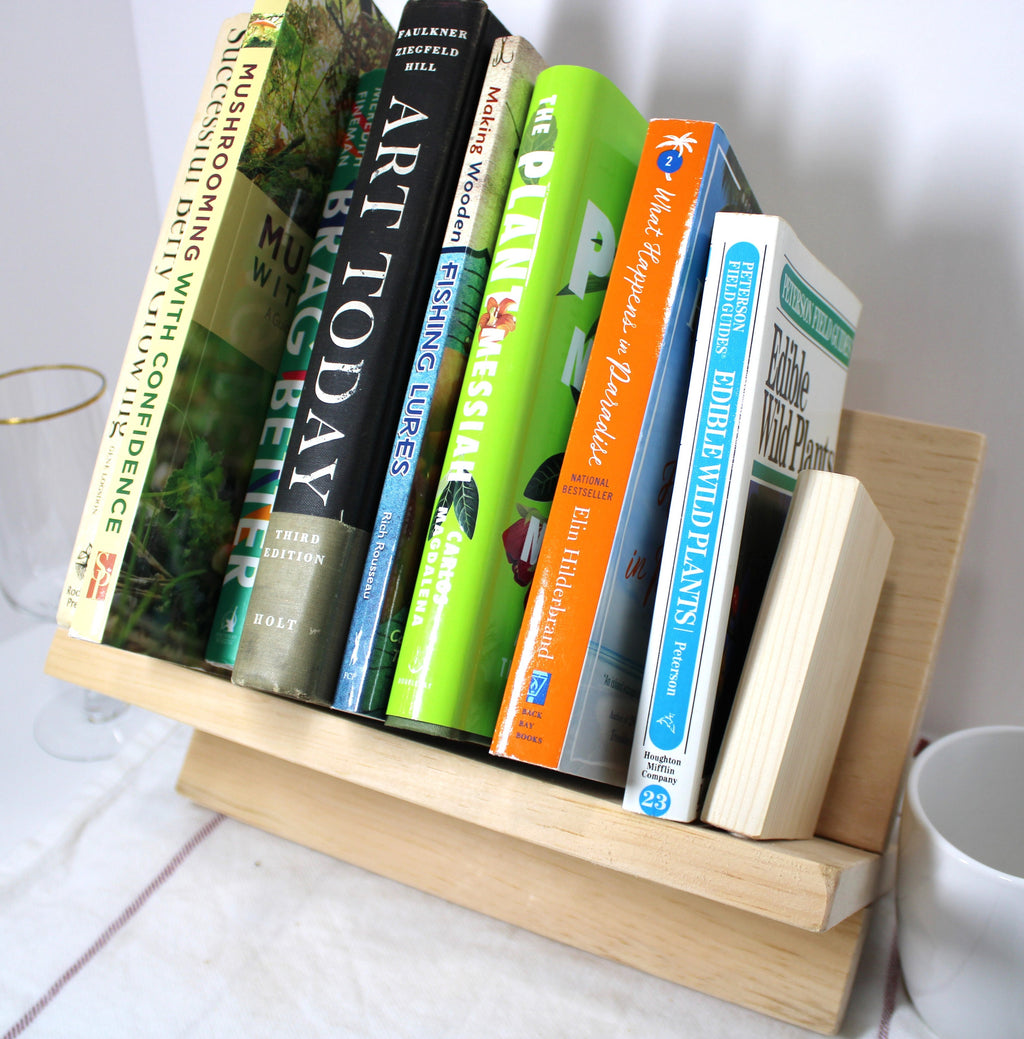 Compact Desk Top Bookcase - Great For The Desk, Dorm, Vanity Or Table.   Collapses For Easy Storage Or Travel.  Hand Crafted From Pine.